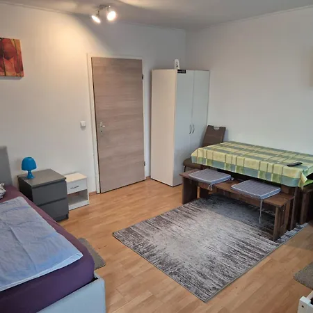 Aachen G1 Mit Balkon Вюрзелен